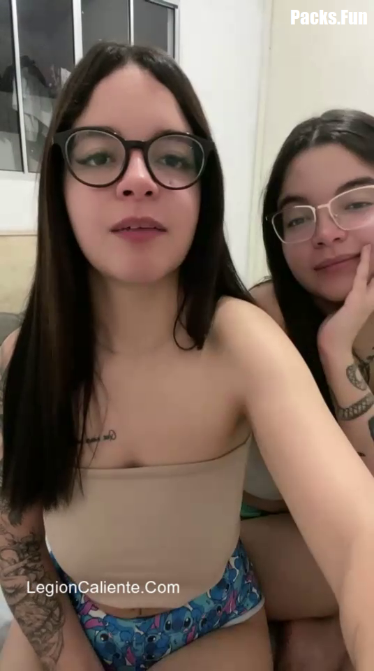 Amigas calenturientas 10