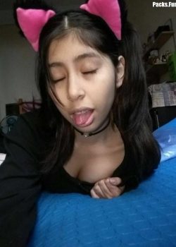 Aporte Pack De Karla Mostrando Las Tetas 5