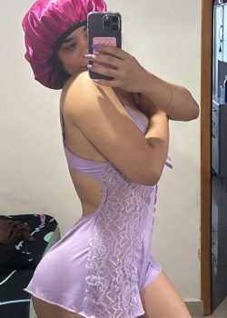 Nalgona recibiendo de perrito 13