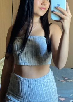 Flaca sabrosa exhibida 3