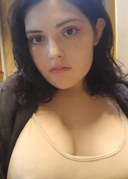 A mi amiga le encanta la verga 15