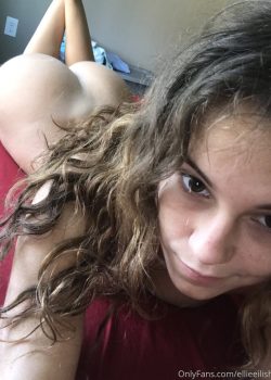 Pack de Alicia estrenando dildo 1
