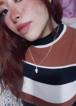 Reventandole la cola a mi novia 3
