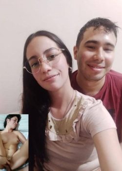 Pareja filtrada cogiendo 2