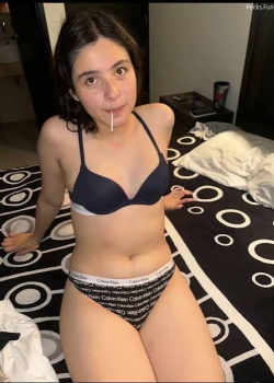 Mi prima quiere toda mi verga 4
